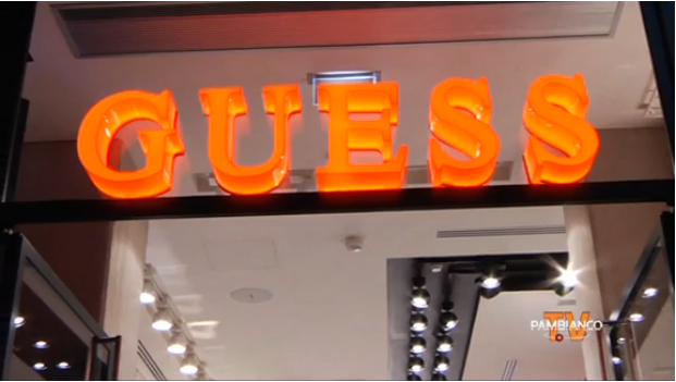 Guess riapre a Milano a ritmo di Bob Sinclair