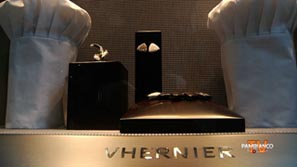 Tra design e qualità cresce il gioiello Vhernier