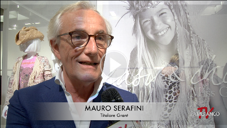 Showroom milanese per Grant