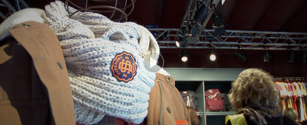Superdry cresce a doppia cifra nel 2014