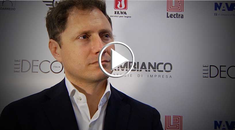 Mini accelera con nuove collaborazioni