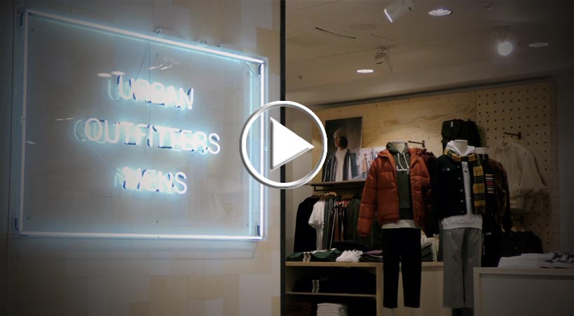 Urban Outfitters racconta il suo sbarco in Italia