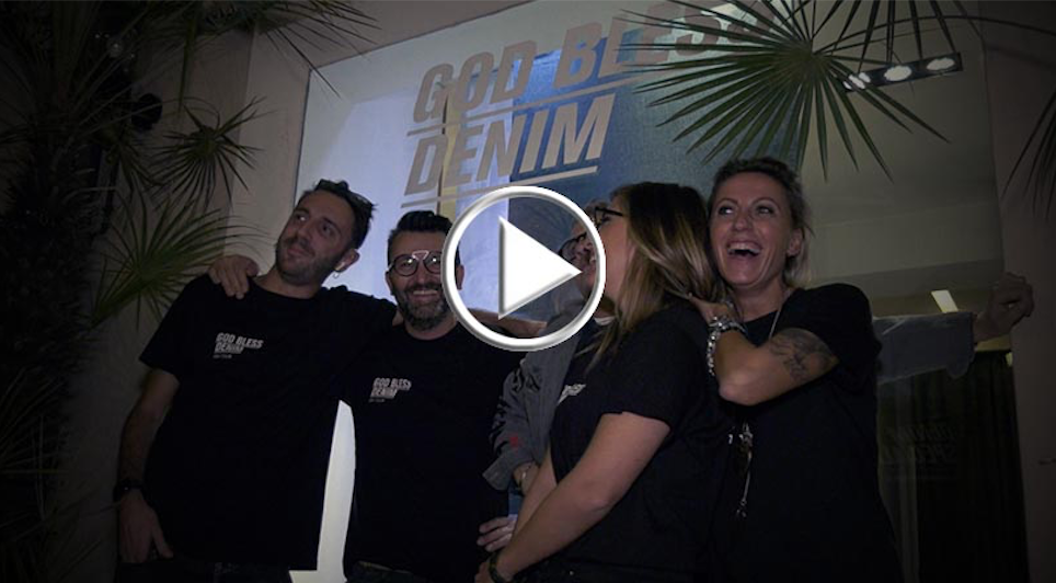 Two Women Two Men, il roadshow tocca Modena