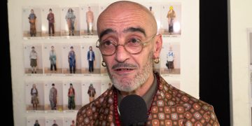 Lo charme di Pierre-Louis Mascia approda alla Milano fashion week