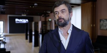 Pasqua Vini all’insegna dell’arte per Quattromani, nuovo progetto con Charles Smith